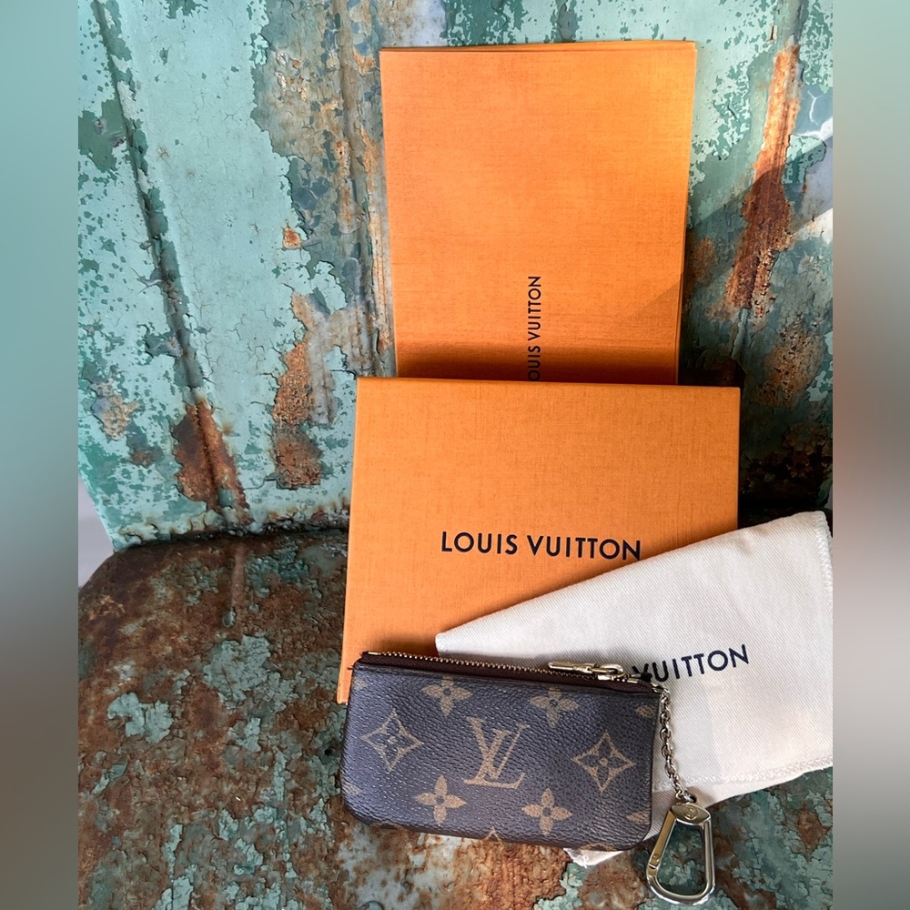Louis Vuitton Key Pouch 4.7 x 2.8 x 0.4 inches